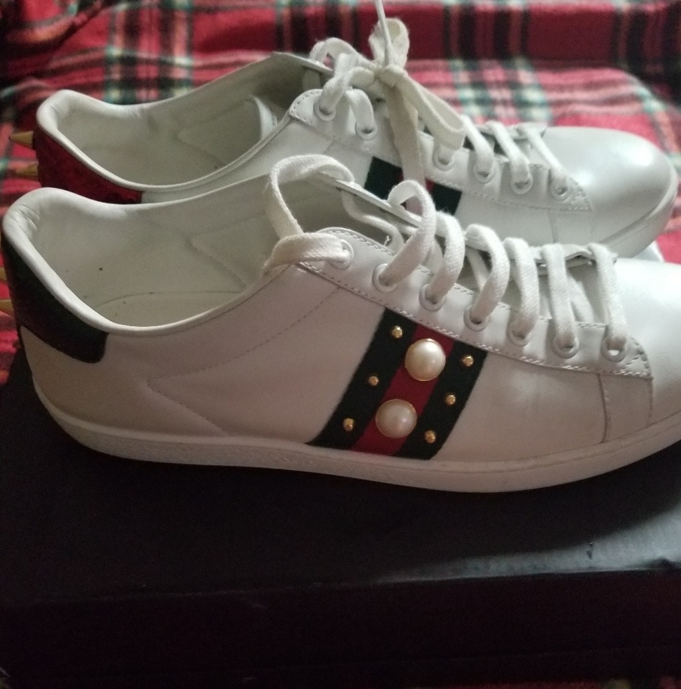 Women Spiked Gucci Shoe